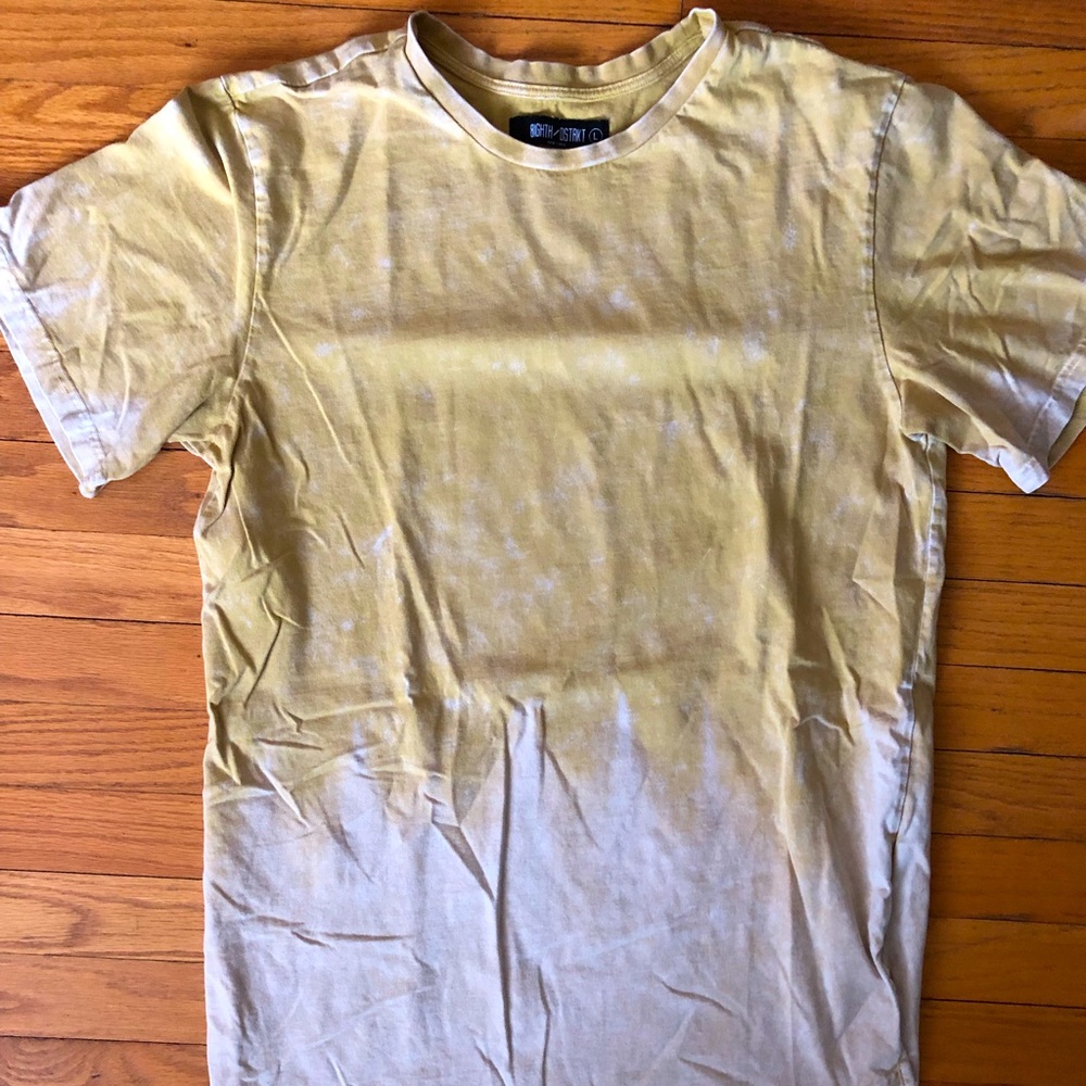 8IGHTH / DSTRKT Yellow Fade Drop Tail T-Shirt